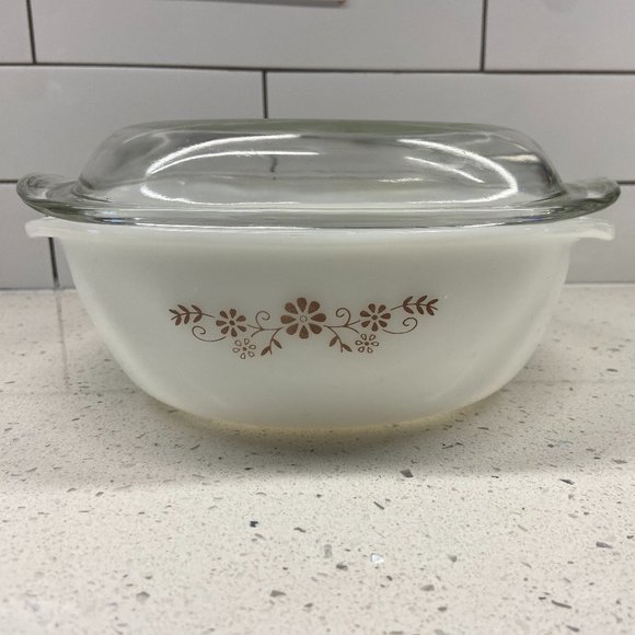 Vintage Pyr-o-Rey Casserole Dish with Lid - Picture 1 of 11